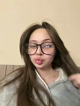 NIKAGPT online show from 04/15/26, 08:31