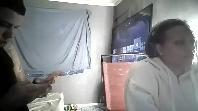 Snapshot of SHY_QUINN chatting on 03/29/26, 09:04 SHY QUINN online show from 03/29/26, 09:04