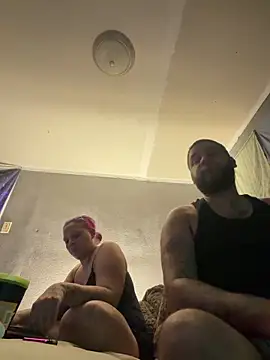 Snapshot of SHY_QUINN chatting on 04/03/26, 12:41 SHY QUINN online show from 04/03/26, 12:41