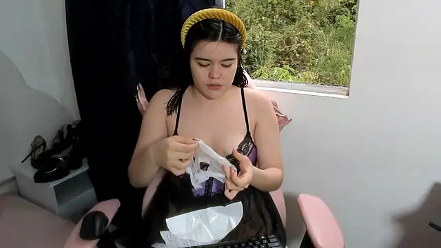 Alexa Missfortune online show from 07/20/26, 09:17
