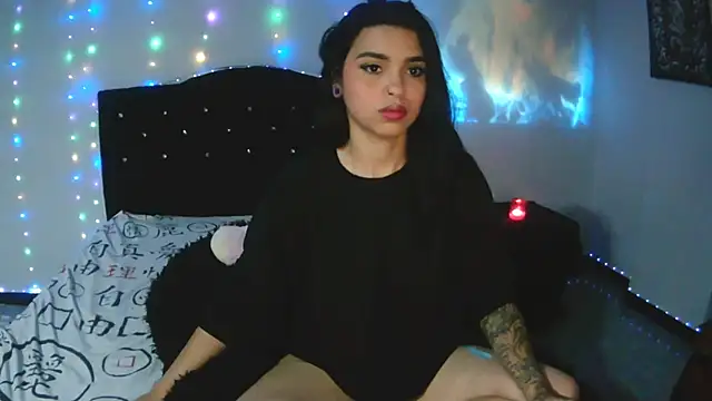 Luna Velvet7 online show from 05/19/26, 05:36