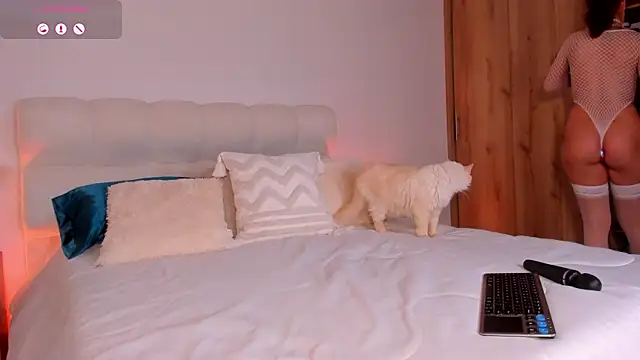 abigail 01 online show from 04/06/26, 04:46