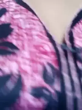 Snapshot of itz-liliroy chatting on 04/06/26, 02:09 itz-liliroy online show from 04/06/26, 02:09