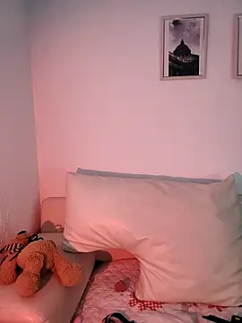 sweet alaia online show from 04/10/26, 02:55