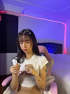 its Lia 1 online show from 04/13/26, 12:21