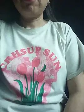 Snapshot of Vily-lonely chatting on 07/02/26, 03:34 Vily-lonely online show from 07/02/26, 03:34