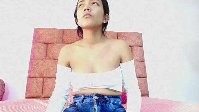 Emily Gross online show from 04/14/26, 02:56