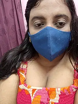 Tami-sonia online show from 04/07/26, 05:57