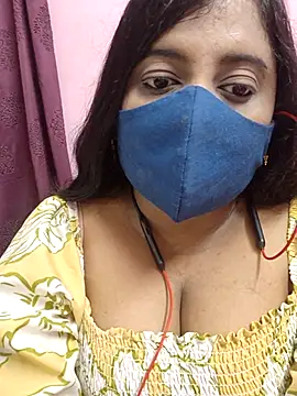 Tami-sonia online show from 04/12/26, 06:35