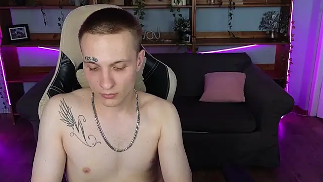 Dreamkai online show from 04/11/26, 07:45