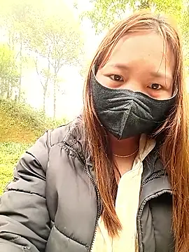 Snapshot of cat-kat chatting on 04/02/26, 01:47 cat-kat online show from 04/02/26, 01:47