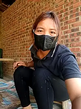 Snapshot of cat-kat chatting on 04/12/26, 02:16 cat-kat online show from 04/12/26, 02:16