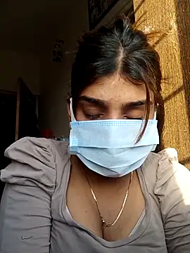 Snapshot of __Hot__Lakshmi__ chatting on 04/13/26, 12:21 Hot Lakshmi online show from 04/13/26, 12:21