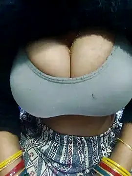 Rufiya khan0 online show from 04/09/26, 06:19