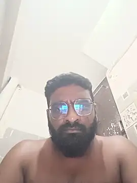 Snapshot of surya385 chatting on 05/25/26, 04:24 surya385 online show from 05/25/26, 04:24