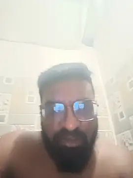 Snapshot of surya385 chatting on 06/28/26, 04:51 surya385 online show from 06/28/26, 04:51