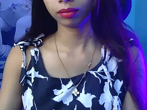 soniya-verma online show from 04/15/26, 04:41