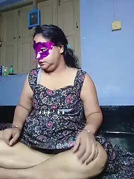 Naina1994 online show from 07/15/26, 04:29