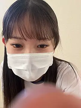 Snapshot of yuki2210 chatting on 04/07/26, 08:15 yuki2210 online show from 04/07/26, 08:15