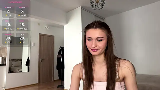 HallieHollo online show from 05/31/26, 11:50