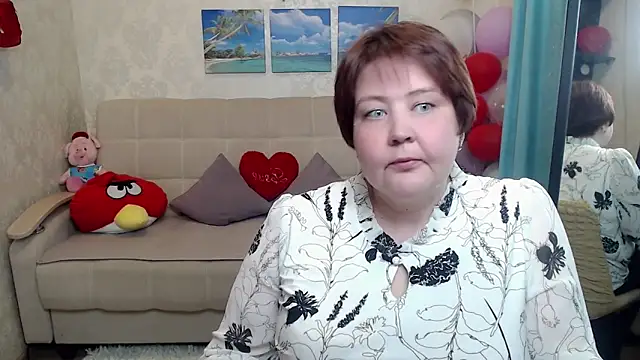 QUEEN02030 online show from 04/01/26, 10:27