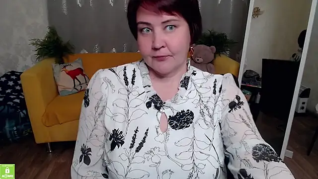 QUEEN02030 online show from 05/31/26, 10:55