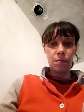 VikaBakerX online show from 04/21/26, 04:12