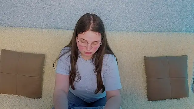 SofiDreamm online show from 04/15/26, 02:35