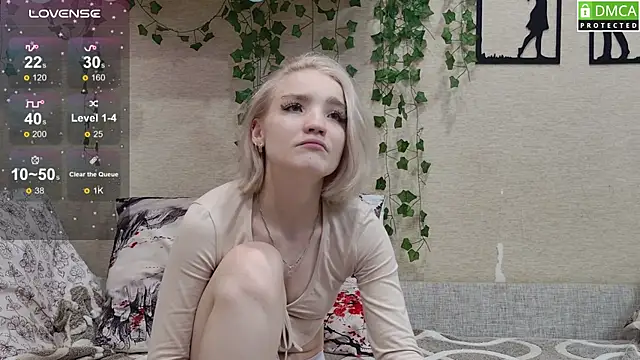 Girl Meow18 online show from 06/16/26, 12:57