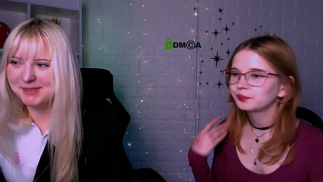 Snapshot of callmevivien chatting on 04/14/26, 01:17 callmevivien online show from 04/14/26, 01:17