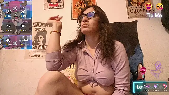 Snapshot of Ellaa_honey chatting on 06/27/26, 02:16 Ellaa honey online show from 06/27/26, 02:16