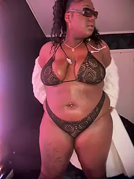 VERALONGG online show from 04/05/26, 12:13