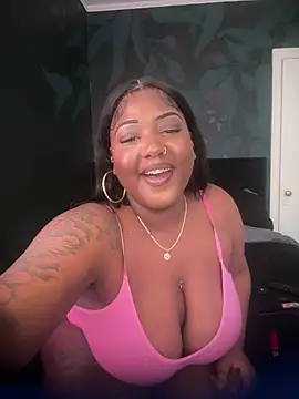 VERALONGG online show from 04/13/26, 01:27