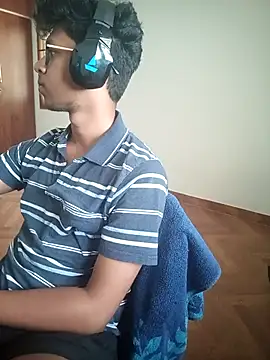 Snapshot of letsplaygame chatting on 04/15/26, 06:42 letsplaygame online show from 04/15/26, 06:42