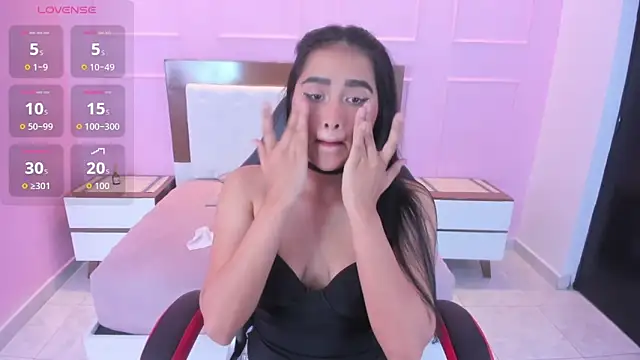 PALOMA ALVES online show from 04/01/26, 02:56