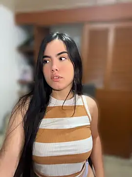 Flacalatina online show from 04/14/26, 11:49