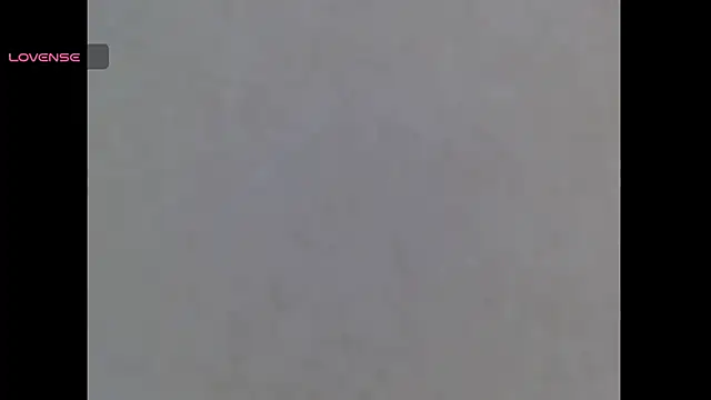 Snapshot of scarlet1609 chatting on 06/25/26, 01:59 scarlet1609 online show from 06/25/26, 01:59