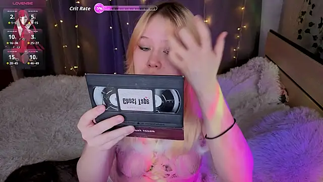 unburnedgirl online show from 04/15/26, 02:02