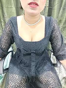 Snapshot of Piyu_x chatting on 04/10/26, 06:45 Piyu x online show from 04/10/26, 06:45