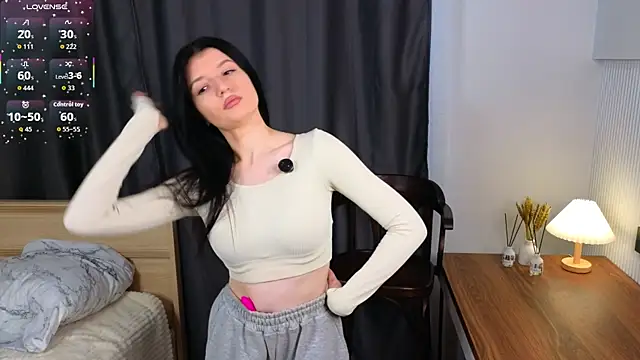 JazminLantey online show from 04/06/26, 01:25