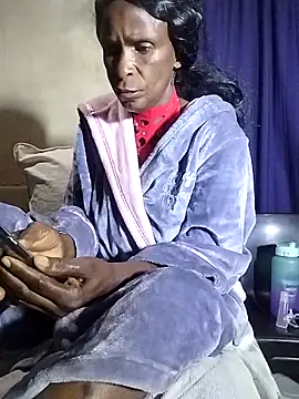 Naughtygrany online show from 04/14/26, 10:27