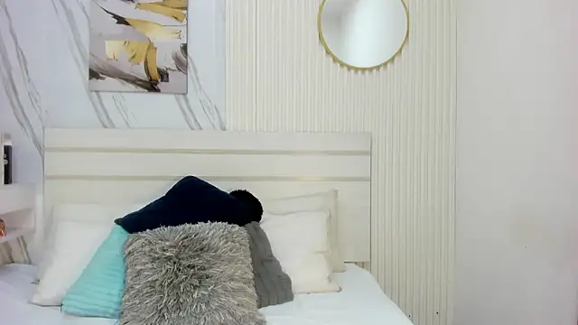 GrayHall online show from 04/07/26, 09:04