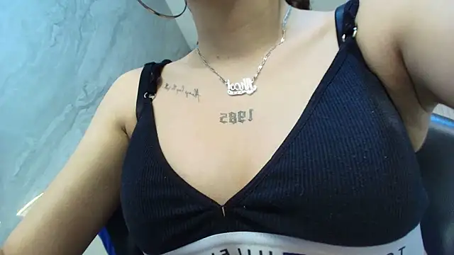 Valentina  r online show from 05/28/26, 12:57