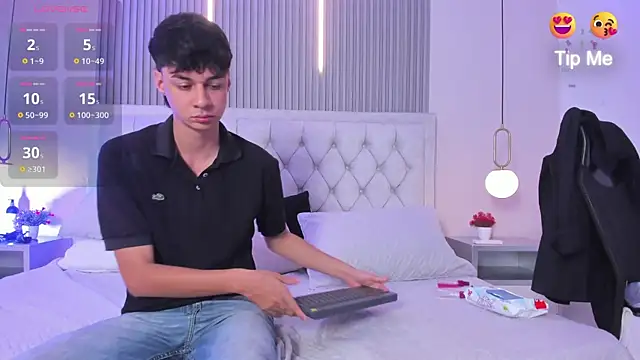 andy may18 online show from 04/02/26, 01:31