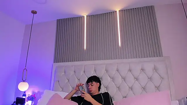 andy may18 online show from 04/13/26, 01:38