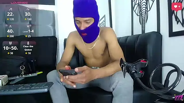 big cock2016 online show from 04/11/26, 08:57