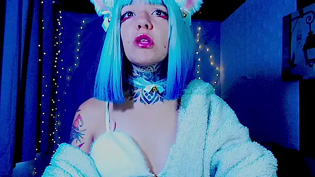 LannieGonzales online show from 04/20/26, 12:52