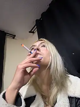 Lia fire online show from 04/09/26, 03:06