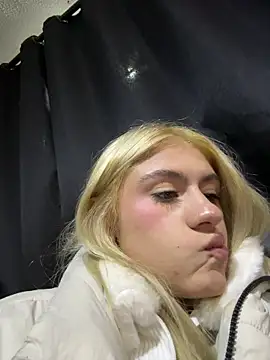 Lia fire online show from 05/31/26, 02:53