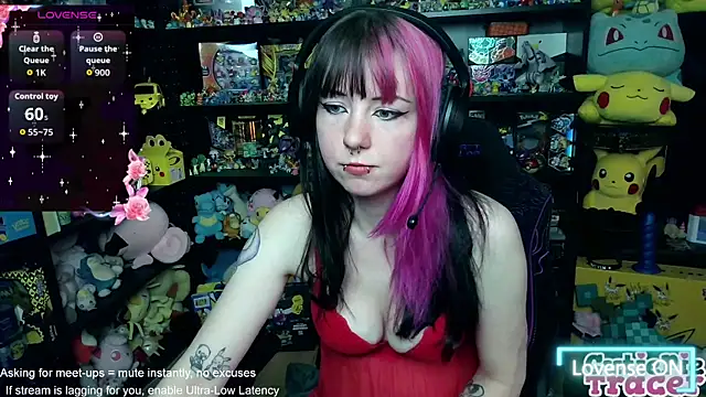 CutieTracer online show from 05/30/26, 03:42